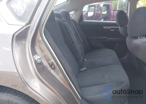 2013 Nissan Altima 2.5 S z USA, uszkodzony, nr VIN 1N4AL3AP2DC294763